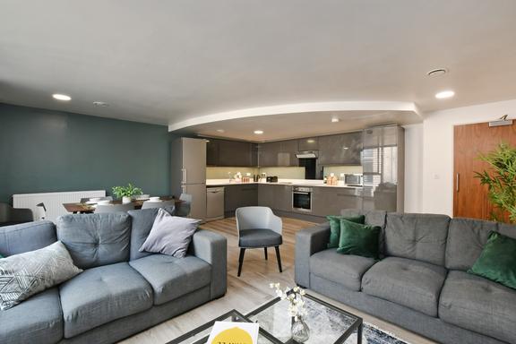 5 bedroom student apartment in City Centre, Sheffield