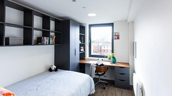1 bedroom student apartment in City Centre, Sheffield