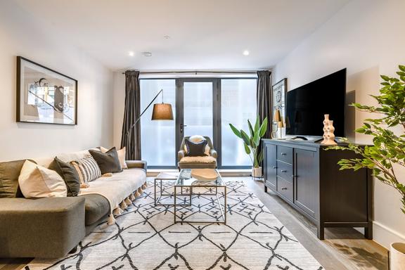 3 bedroom student apartment in Marylebone, London