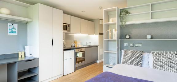 1 bedroom student apartment in City Centre, Exeter