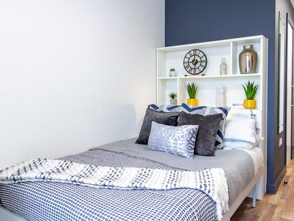 1 bedroom student apartment in City Centre, Plymouth