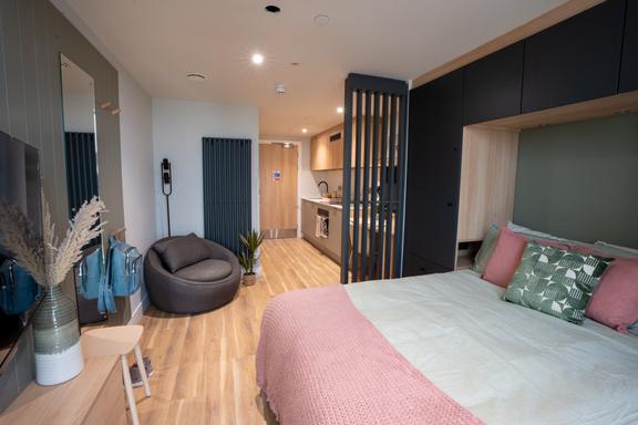 1 bedroom student apartment in Brent Cross, London