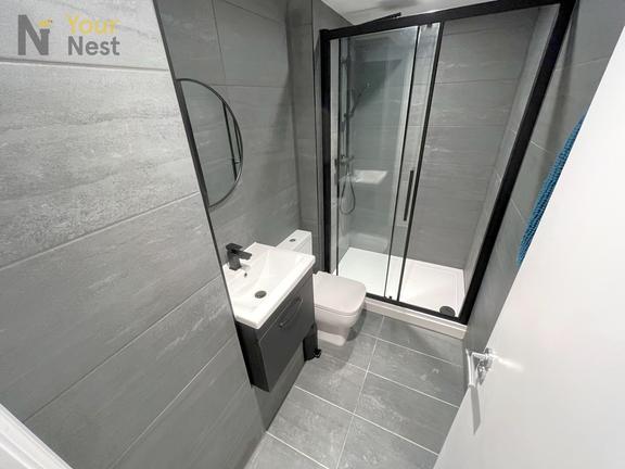 1 bedroom student apartment in Burley, Leeds