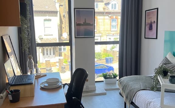 1 bedroom student apartment in Camden, London