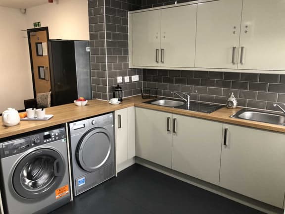 1 bedroom student apartment in Whinney Hill, Durham