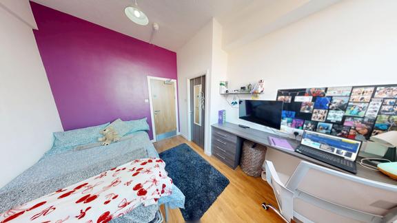 1 bedroom student apartment in City Centre, Liverpool