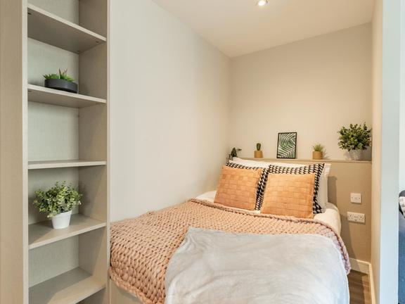 2 bedroom student apartment in City Centre, Sheffield