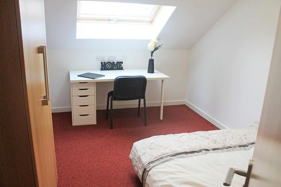 5 bedroom student apartment in Hockley, Nottingham