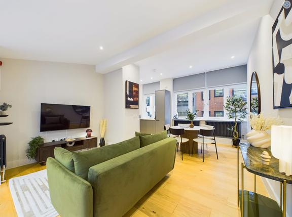 1 bedroom student apartment in Soho, London