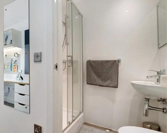 1 bedroom student apartment in Old Heath, Colchester