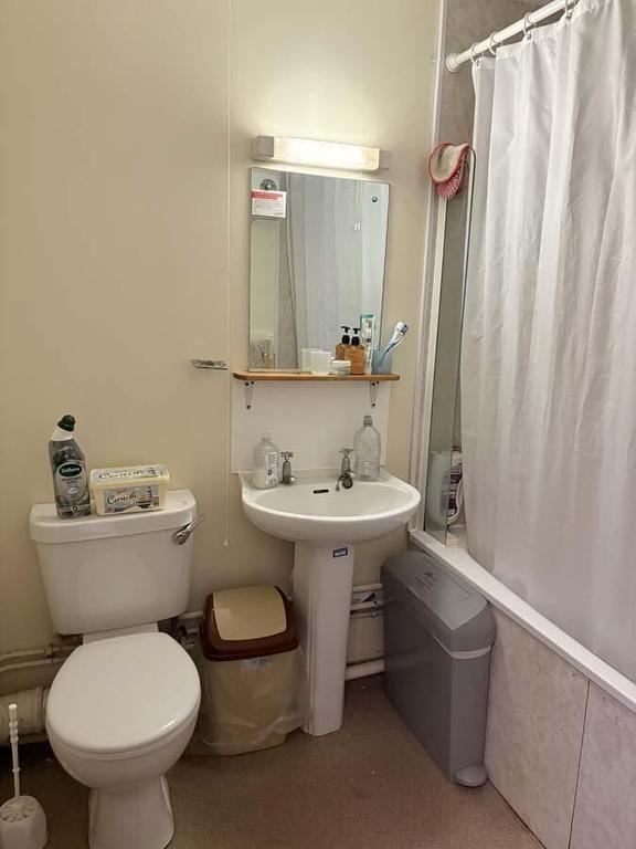 1 bedroom student apartment in City Centre, Canterbury