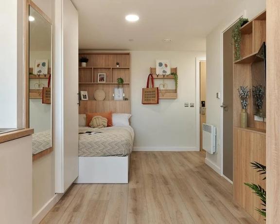 1 bedroom student apartment in Boscombe, Bournemouth