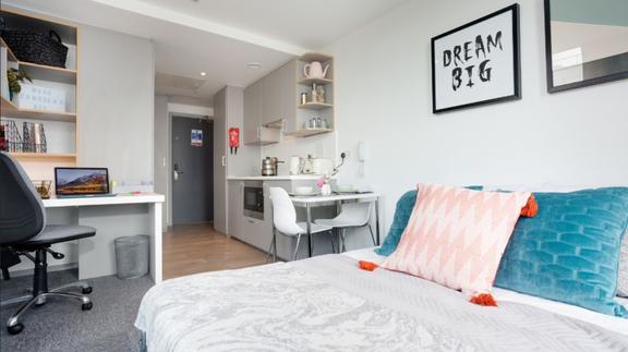 1 bedroom student apartment in City Centre, Exeter