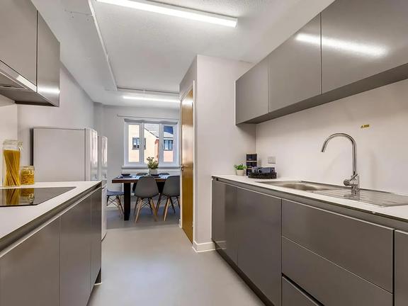 1 bedroom student apartment in City Centre, Coventry