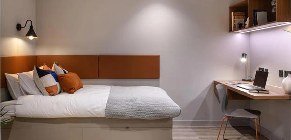 1 bedroom student apartment in New Town, Edinburgh