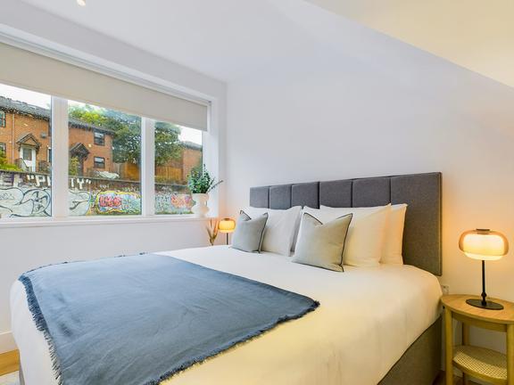 3 bedroom student apartment in Camden, London