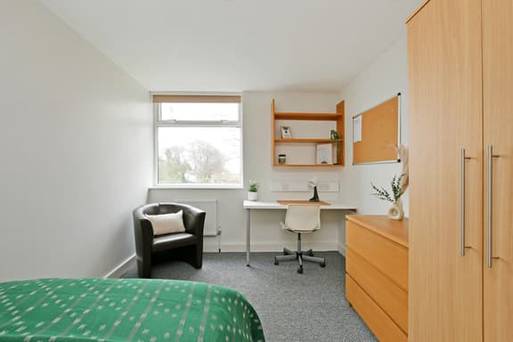 3 bedroom student apartment in Broomhill, Sheffield