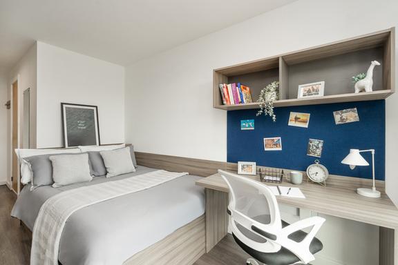 2 bedroom student apartment in City Centre, Sheffield