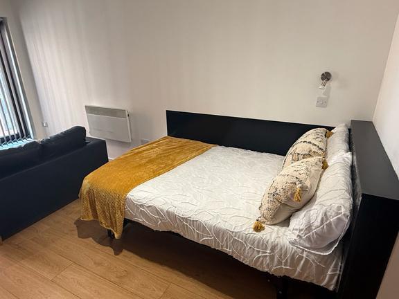 1 bedroom student apartment in City Centre, Leicester