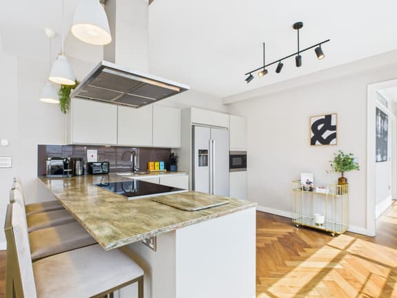 4 bedroom student apartment in Shoreditch, London
