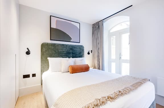 1 bedroom student apartment in Chelsea, London