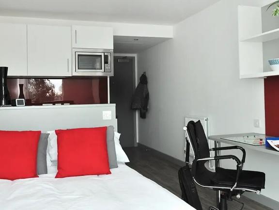 1 bedroom student apartment in Kingston upon Thames, Surrey