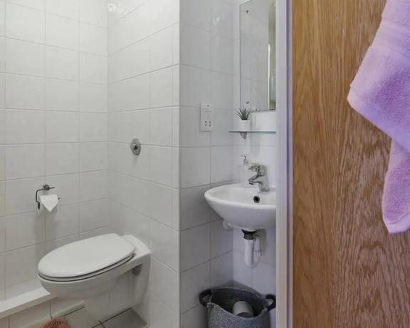 1 bedroom student apartment in Heath Town, Wolverhampton