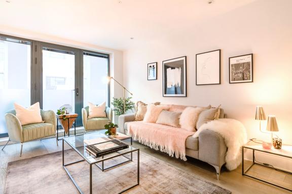 3 bedroom student apartment in Marylebone, London