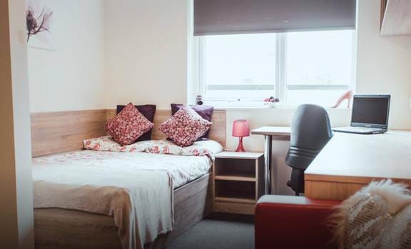 1 bedroom student apartment in City Centre, Preston