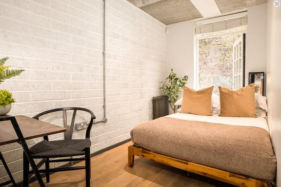 2 bedroom student apartment in Elephant and Castle, London