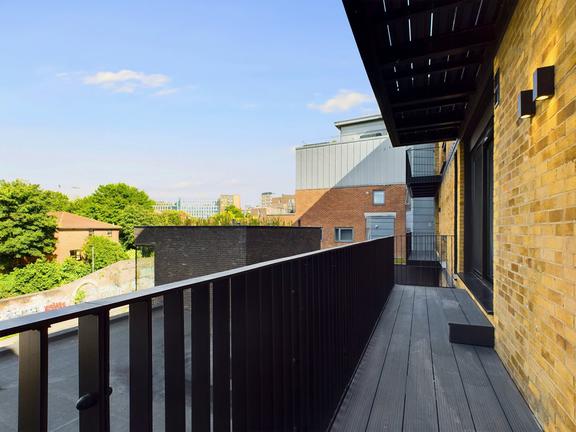 3 bedroom student apartment in Camden, London