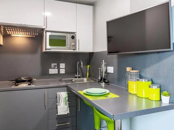 1 bedroom student apartment in City Centre, Southampton