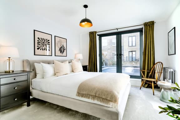 2 bedroom student apartment in Marylebone, London