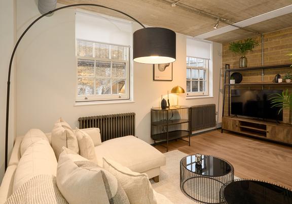 2 bedroom student apartment in Elephant and Castle, London