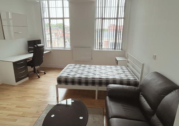 1 bedroom student apartment in City Centre, Leicester