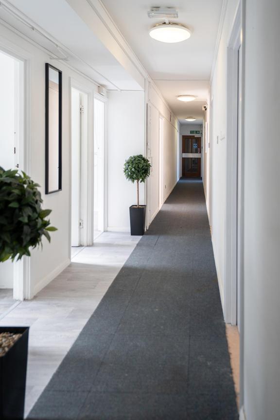 11 bedroom student apartment in Paddington, London