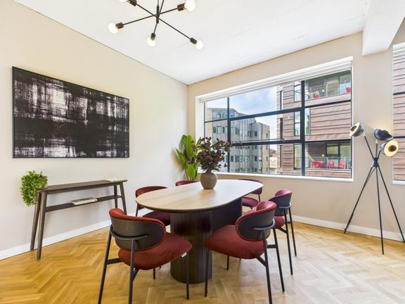 2 bedroom student apartment in Shoreditch, London