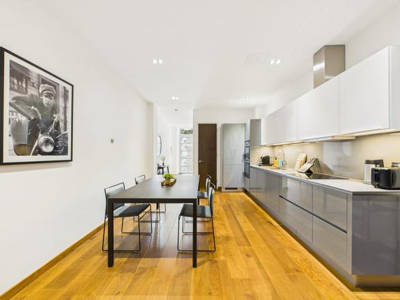 2 bedroom student apartment in Camden, London