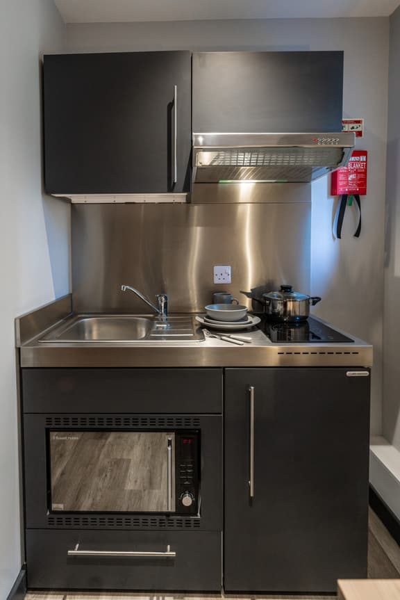 1 bedroom student apartment in City Centre, Coventry