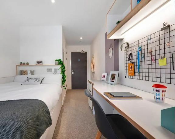 1 bedroom student apartment in Old Heath, Colchester