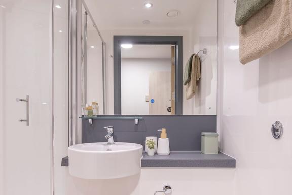 1 bedroom student apartment in City Centre, Leeds