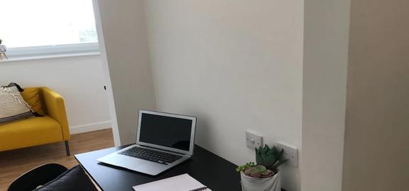 1 bedroom student apartment in Newcastle-under-Lyme, Stoke-on-Trent