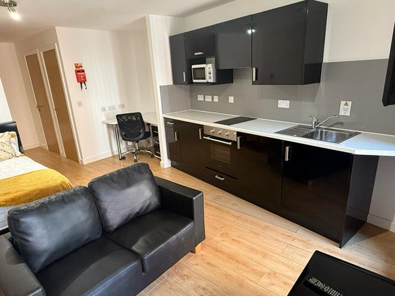1 bedroom student apartment in City Centre, Leicester