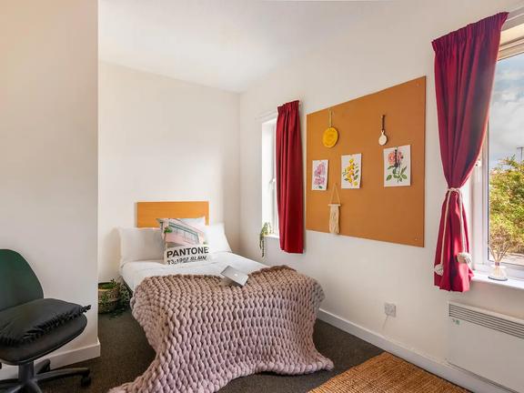 4 bedroom student apartment in Highfield, Sheffield