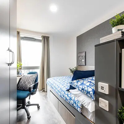 1 bedroom student apartment in City Centre, Birmingham