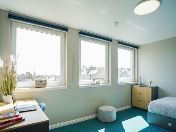 1 bedroom student apartment in St Leonard’s, Edinburgh