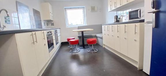 1 bedroom student apartment in Portswood, Southampton