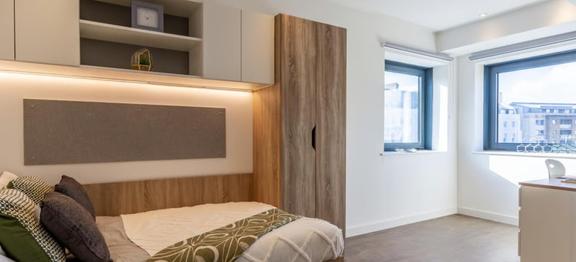 1 bedroom student apartment in City Centre, Plymouth