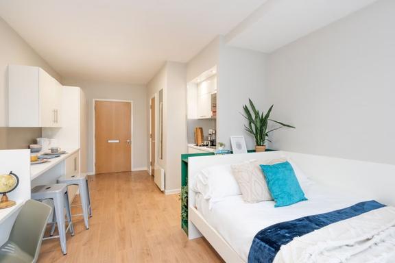 1 bedroom student apartment in Oldfield Park, Bath