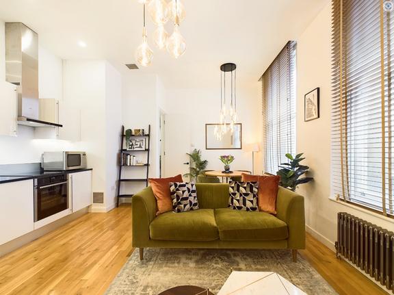 1 bedroom student apartment in Soho, London